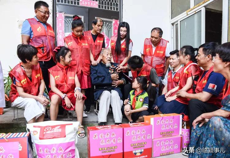 新时代文明实践志愿者战疫,致敬新时代文明志愿者