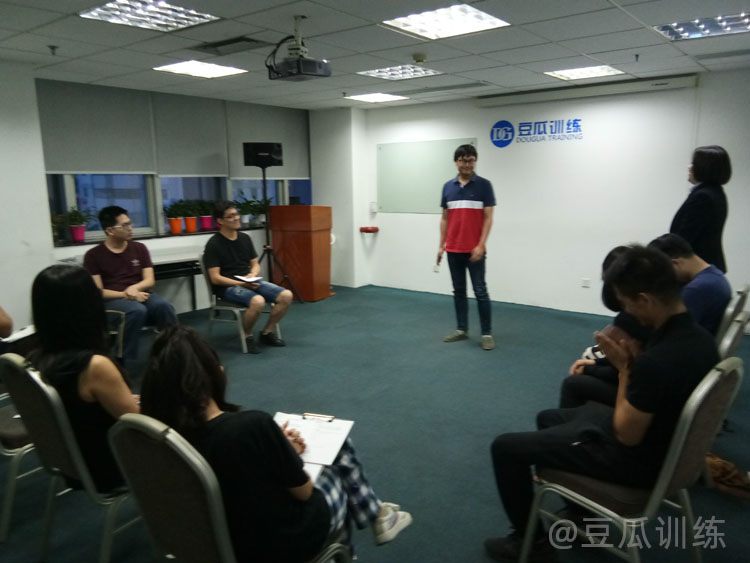 不会说话怎样提升口才,做销售怎么锻炼自己的口才