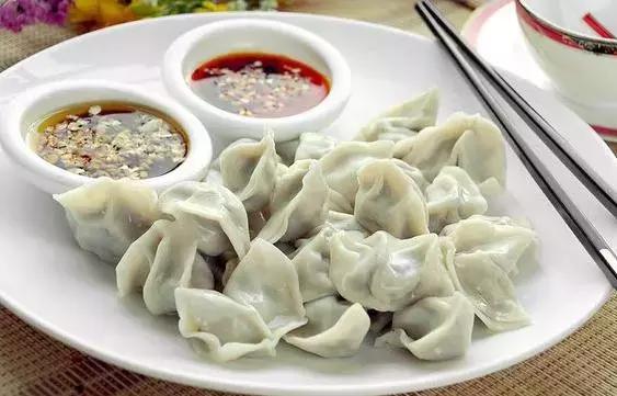 韭菜馅如何让韭菜不出水还翠绿,好吃不过饺子的调料配方