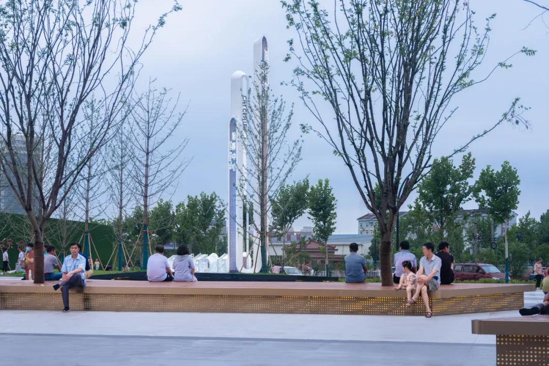 绗涗笢鑷诲搧,绗涗笢鑷诲搧浜戞箹鍗侀噷