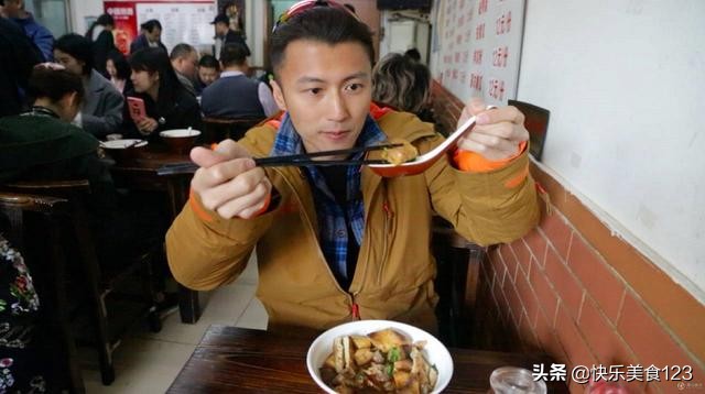 严福记老北京卤煮,老北京卤煮怎么吃