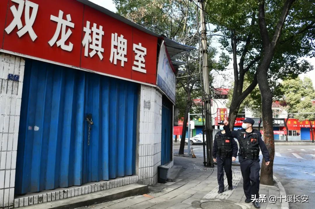 民警张旭获得什么嘉奖,政法系统英模教育年轻干部