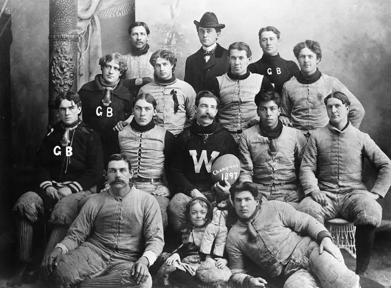 棒球夹克会是下一个现象级的流行单品吗