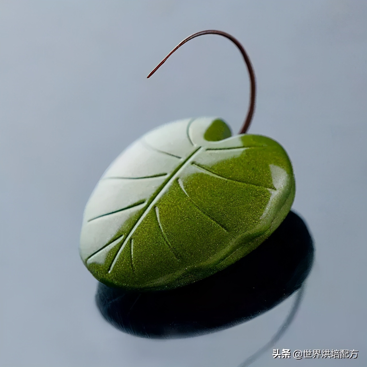 挂在绳子上售卖的“柑橘薰衣草巧克力铃铛”（已打包·可*载下**）