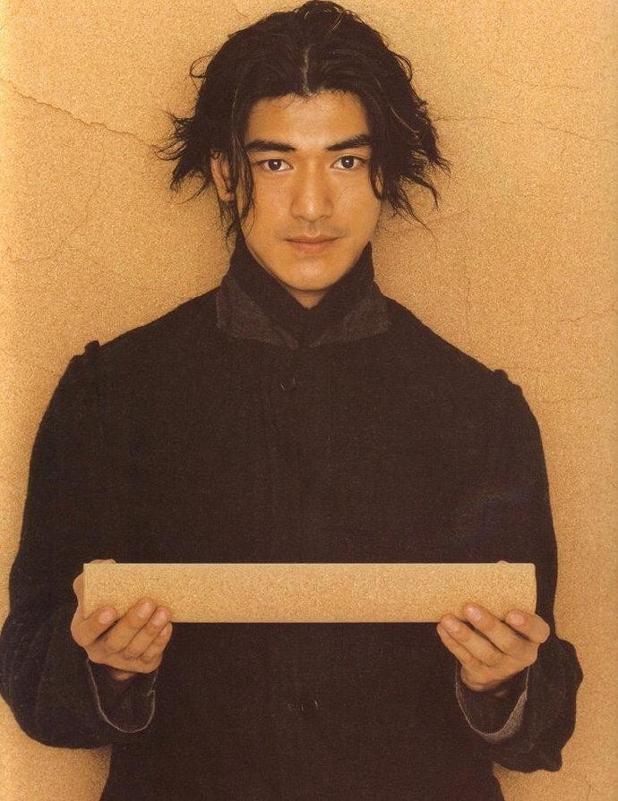 10位港台男星今昔对比,至今未婚的8位香港男星