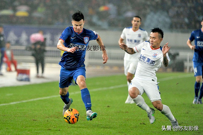 江苏队夺冠图片,江苏队首夺冠军