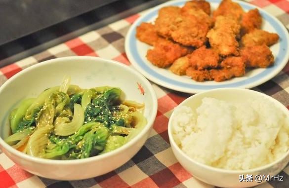 几点吃晚餐能让你健康又长寿,晚餐的好习惯让你健康不发胖