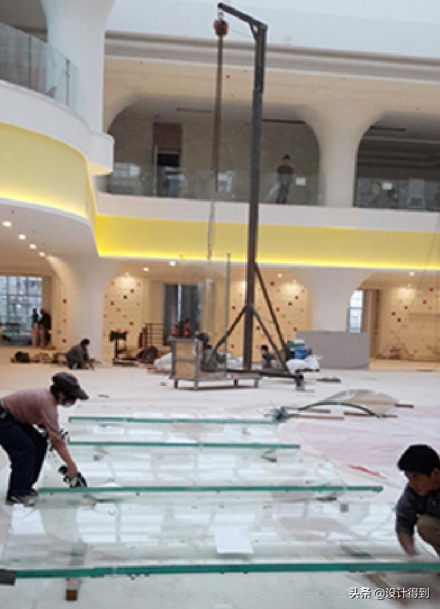 5米高40平米公寓旋转楼梯设计,旋转楼梯转角处的孔洞怎么设计