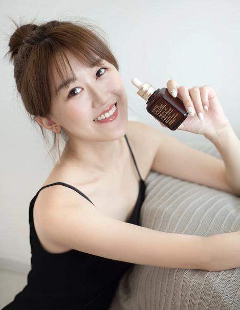 雅诗兰黛小棕瓶vs兰蔻发光眼霜,雅诗兰黛小棕瓶和兰蔻小黑瓶谁好