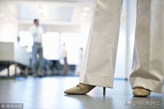 经典奥黛丽赫本教给女性的九件事,奥黛丽赫本优雅美丽清纯高贵