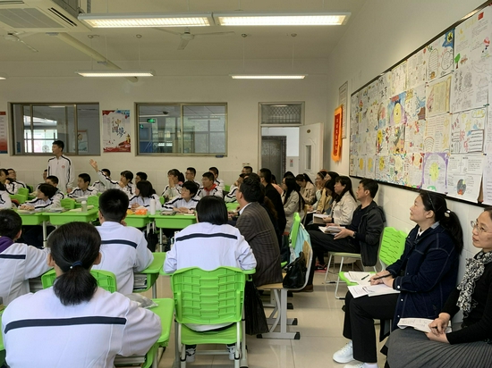 济南青少年创新思维营,济南七中辩论