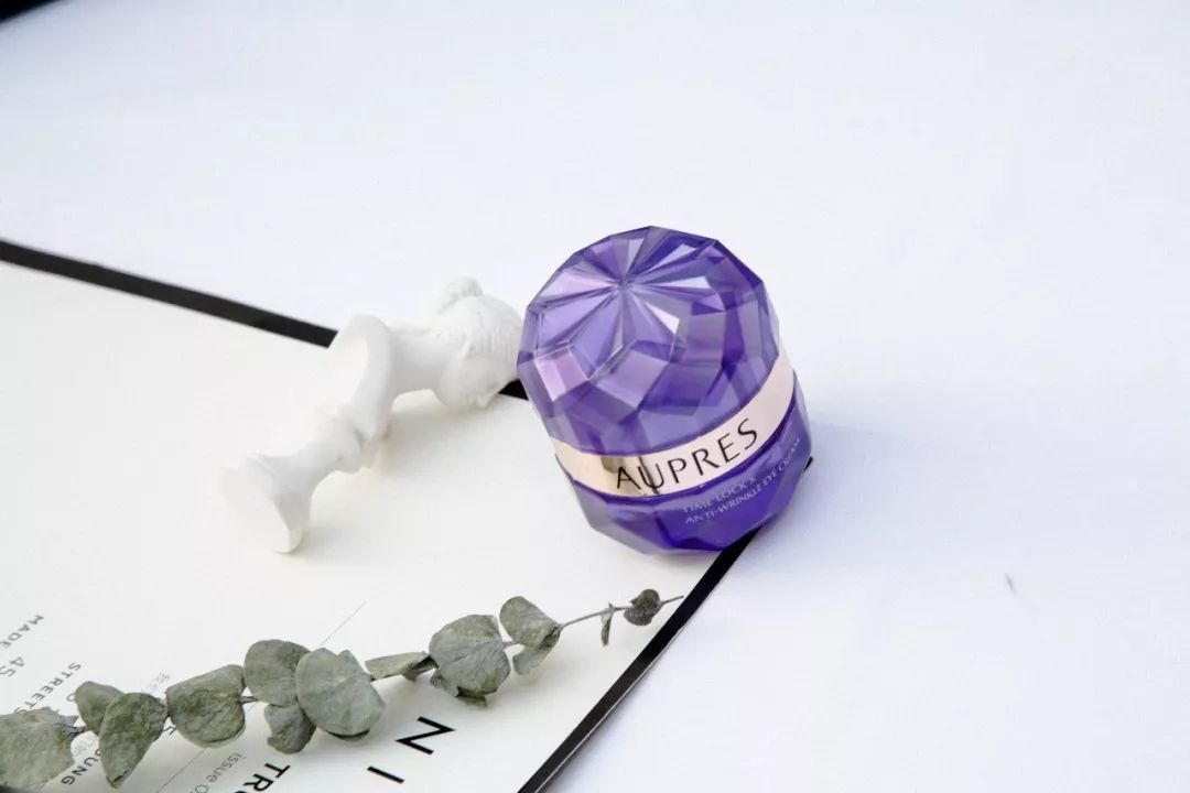 平价唇膏平替,20多块的唇膏300多的