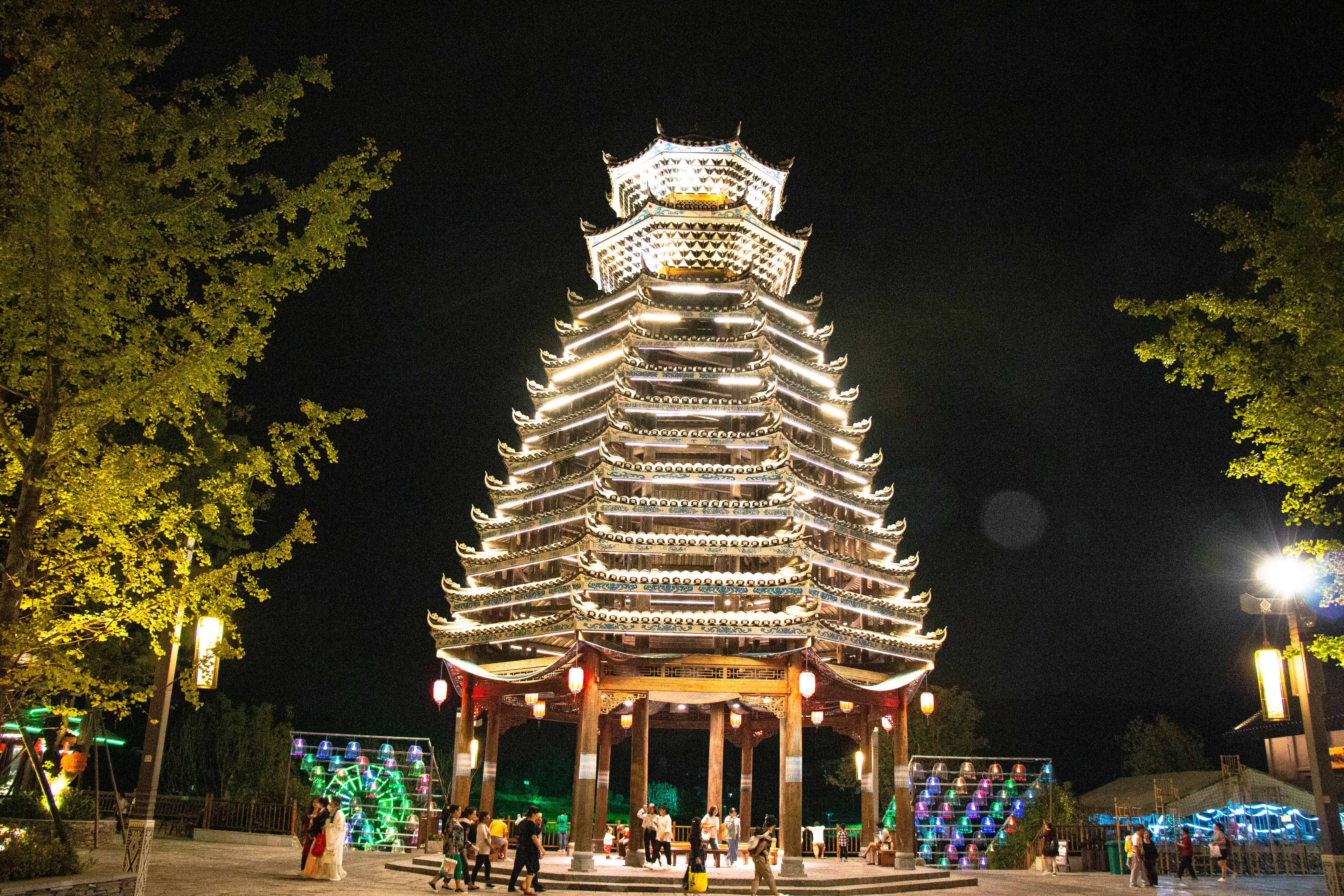 丹寨万达小镇全攻略｜夏天必打卡的小镇之一