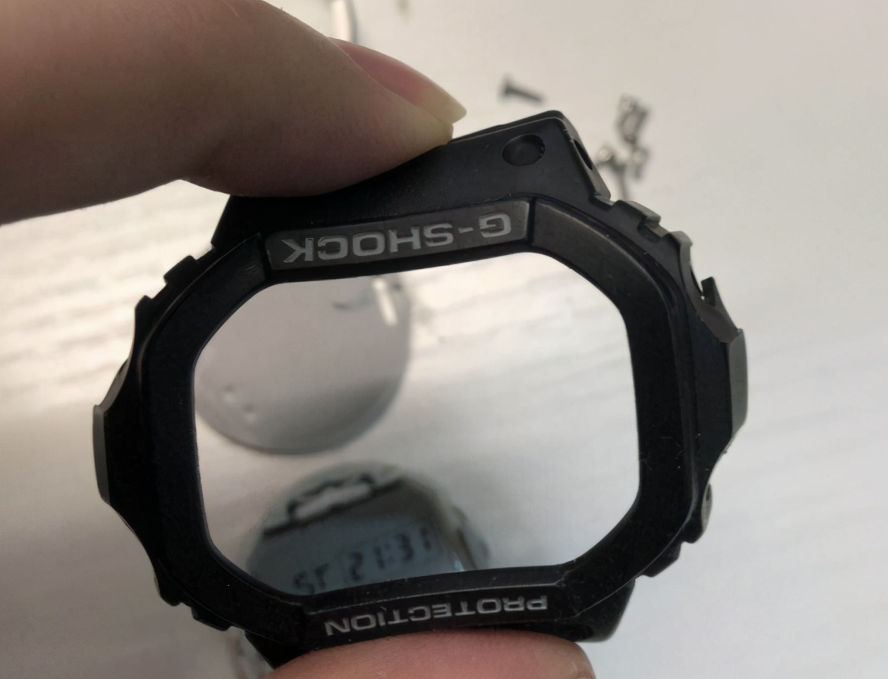 卡西欧g-shock八角经典款,卡西欧g-shock小方块塑料变黄