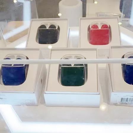 迪拜机场弥漫的香水叫什么名,迪拜香水哪里买最好