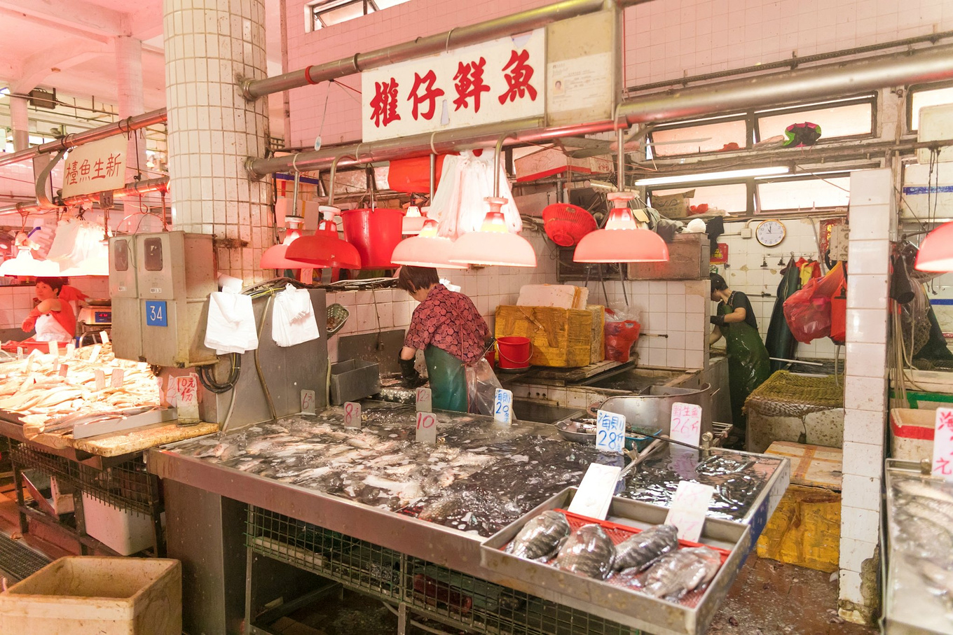 内地游客澳门购物,大陆游客香港购物花钱