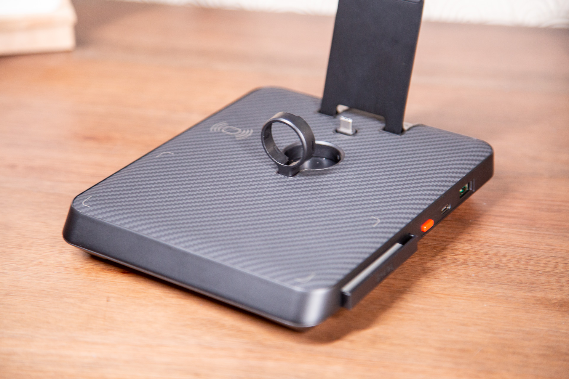 pitakaomnilite开箱,pitakaomnilite多合一无线充