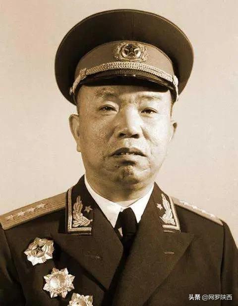 中国十大元帅和十大将军,中国开国十大将军照片全集