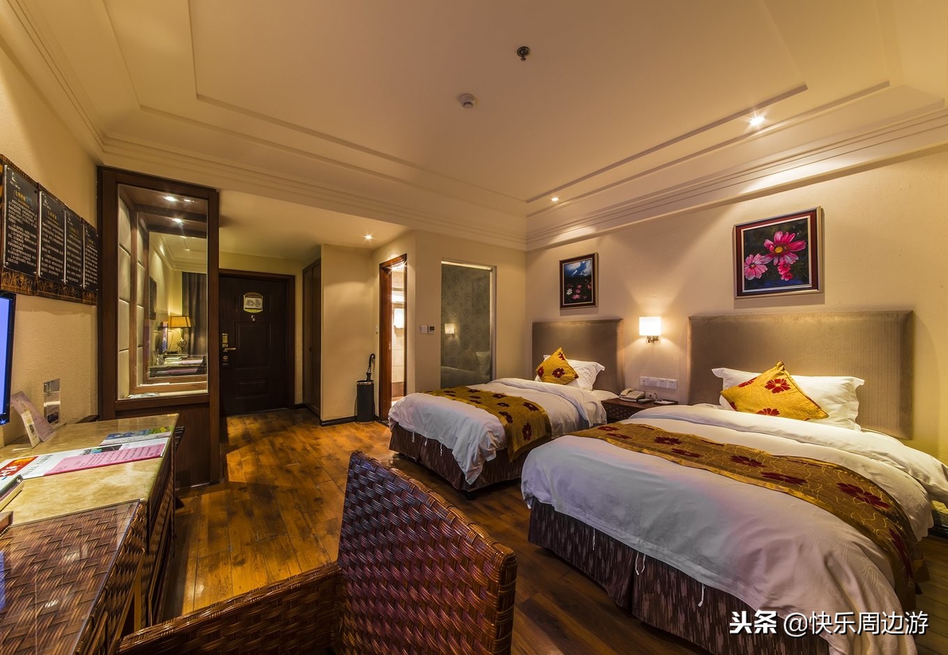 七里坪温泉酒店泡天然温泉,七里坪峨眉山酒店的温泉有多高