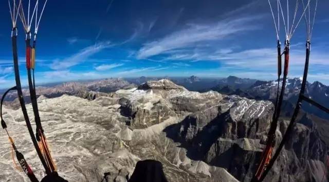 国内十大滑翔伞胜地排名,世界上十大滑翔伞