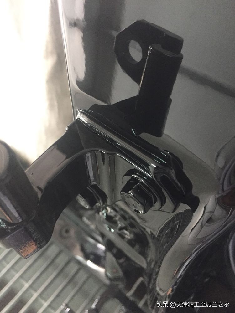 化州7哥翻新12代皇冠多少钱,11年丰田皇冠内饰翻新