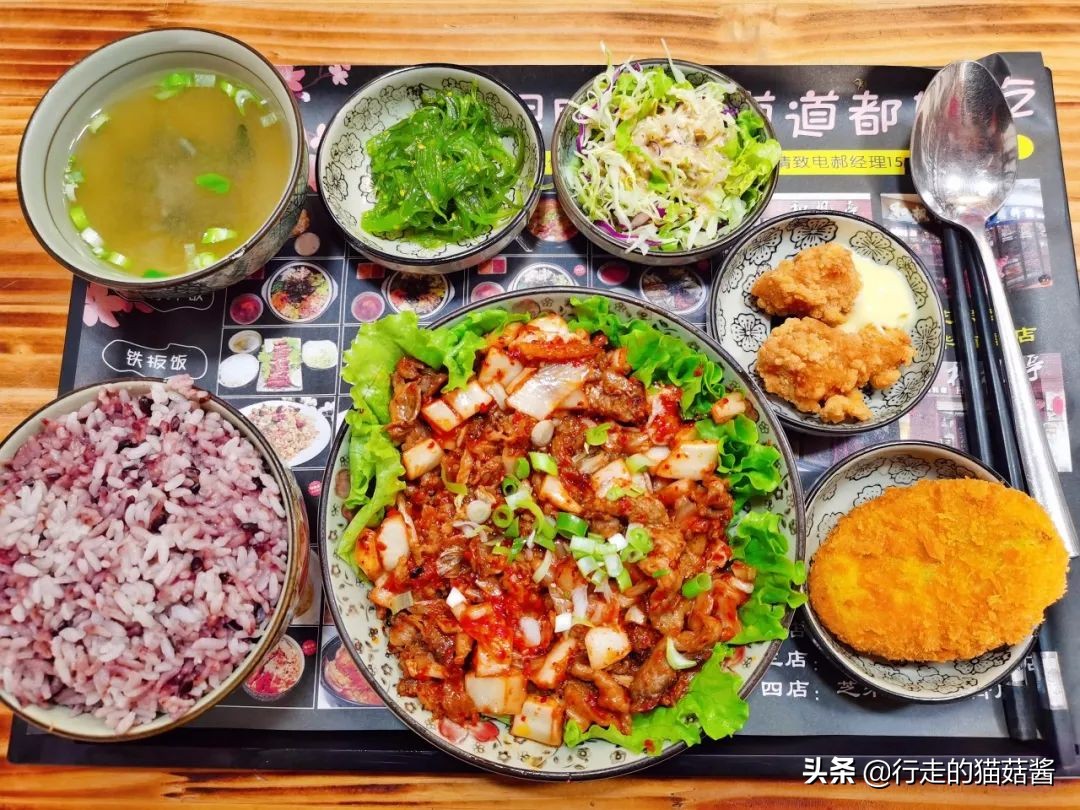 烟台海鲜面哪家最好吃,烟台美食面朝大海现捞现吃