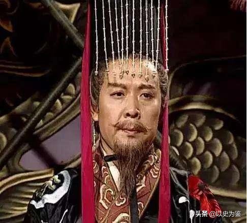 罗贯中写三国演义为什么丑化曹操,罗贯中三国志演义中刘备的形象