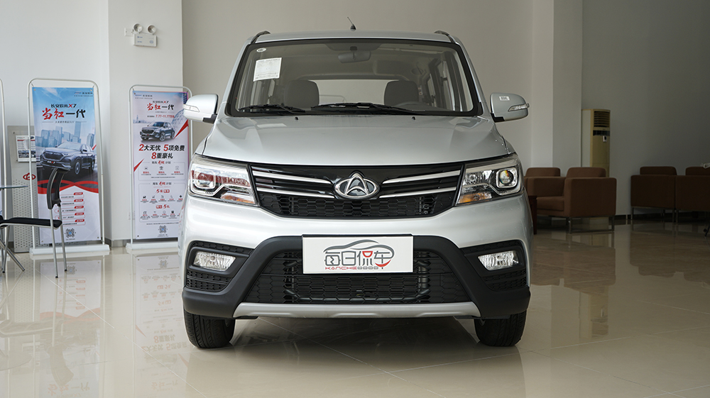 长安欧诺s静态体验,长安欧诺s封闭货车2017款参数配置