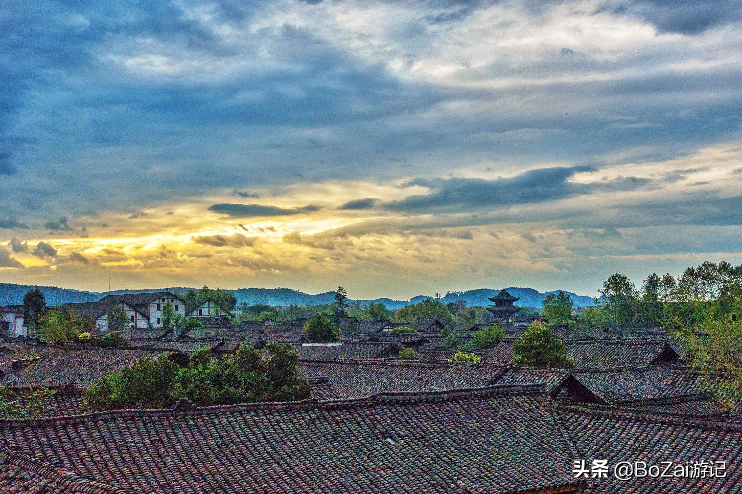 南充市凤凰故垒景区有哪些景点,四川南充旅游攻略景点大全