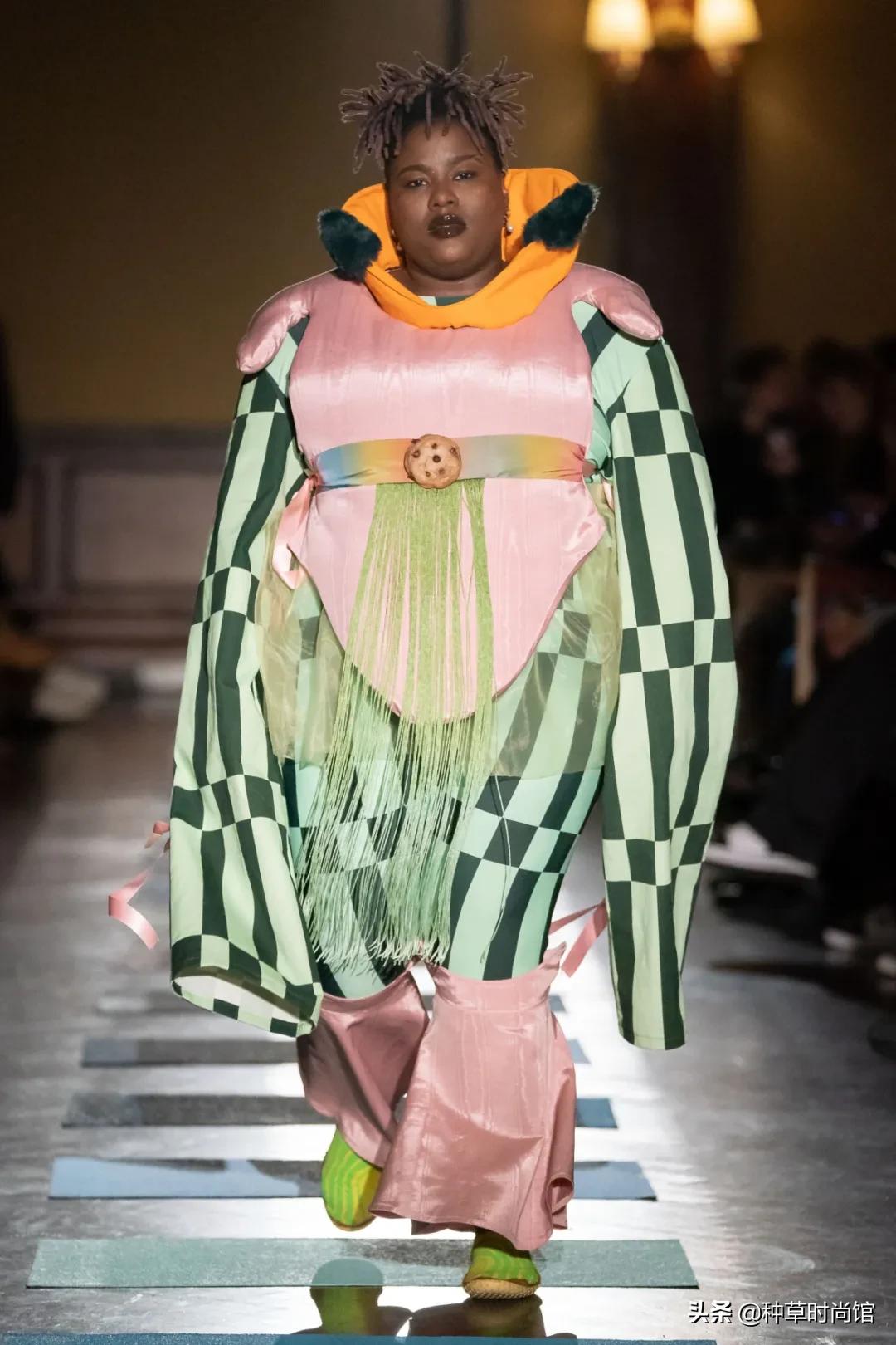 对不起是我不配什么梗,对不起是我不配伴奏