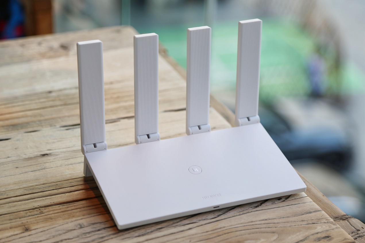 路由器双千兆和全千兆哪个好,华为和tplink的千兆路由器哪个好