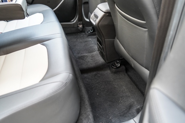 酷威熏黑车标,吉利远景18款车头