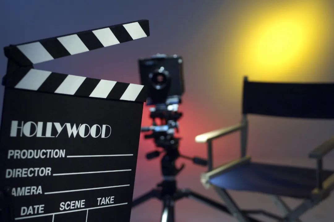 头痛短视频脚本如何创作?大V背后的5个方*论法**。