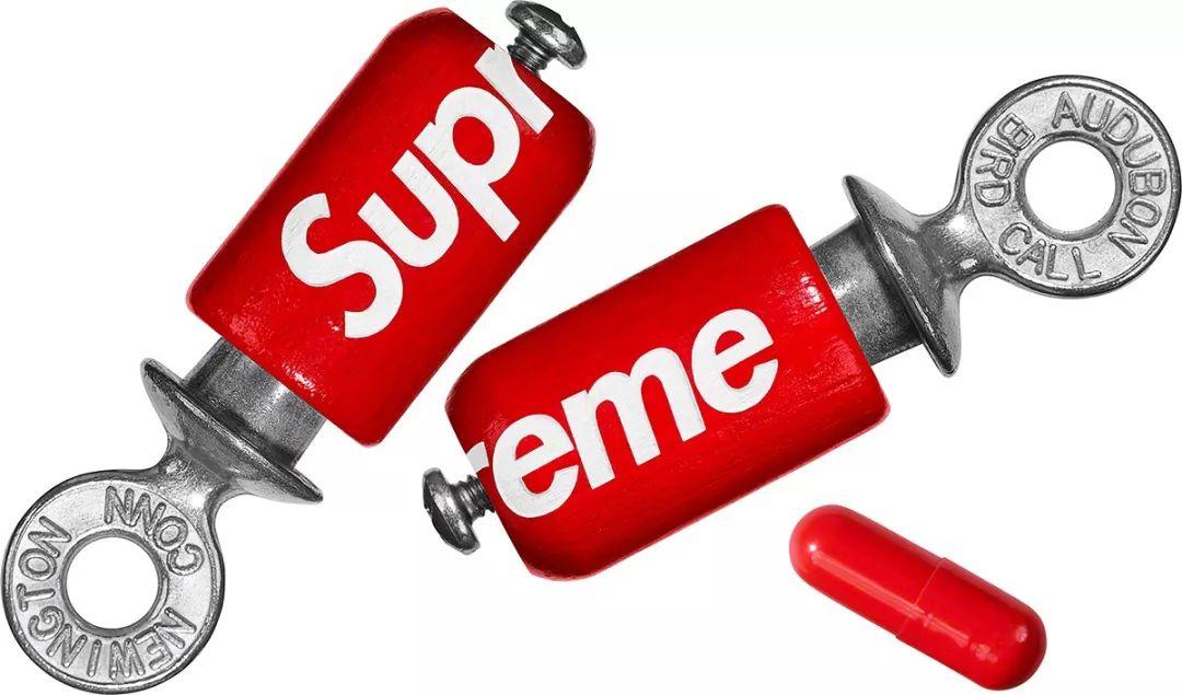 supreme卫衣免费送,supreme有反光衣吗