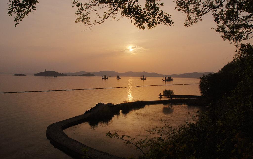 传国玉玺1-100集免费观看,传国玉玺100集免费