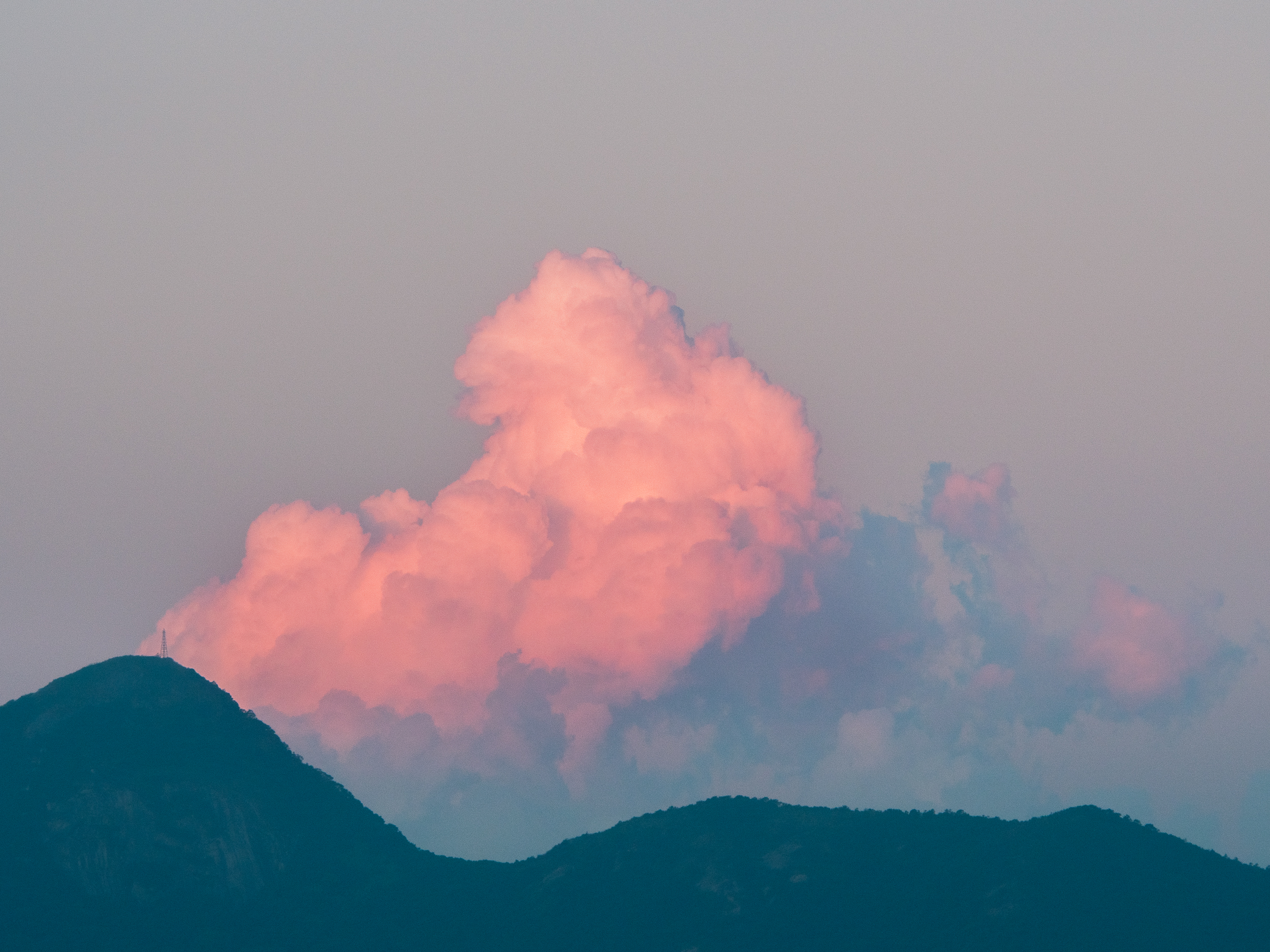 拍日出，太阳过曝怎么办？－摄影早自习第1471天