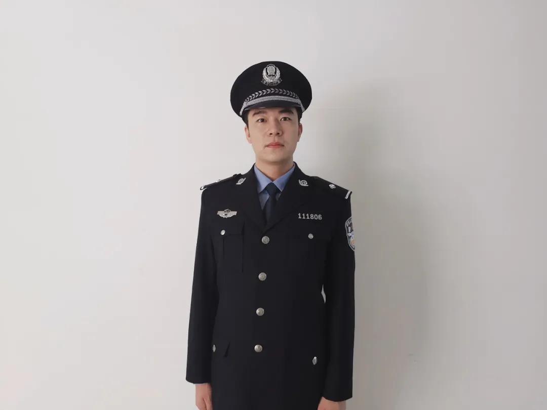 八一建军节致敬子弟兵,八一建军节向同志致敬