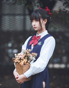 虚拟,你是我触手可及的虚拟歌词伴奏