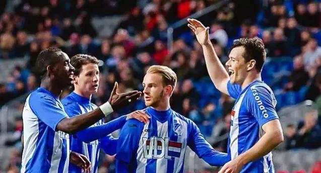 荷乙埃因霍温vs芬洛怎么停了,荷乙埃因霍温fcvs多德勒支