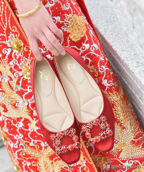 真丝面料分类及特征,醋酸缎面料和真丝面料哪个好打理