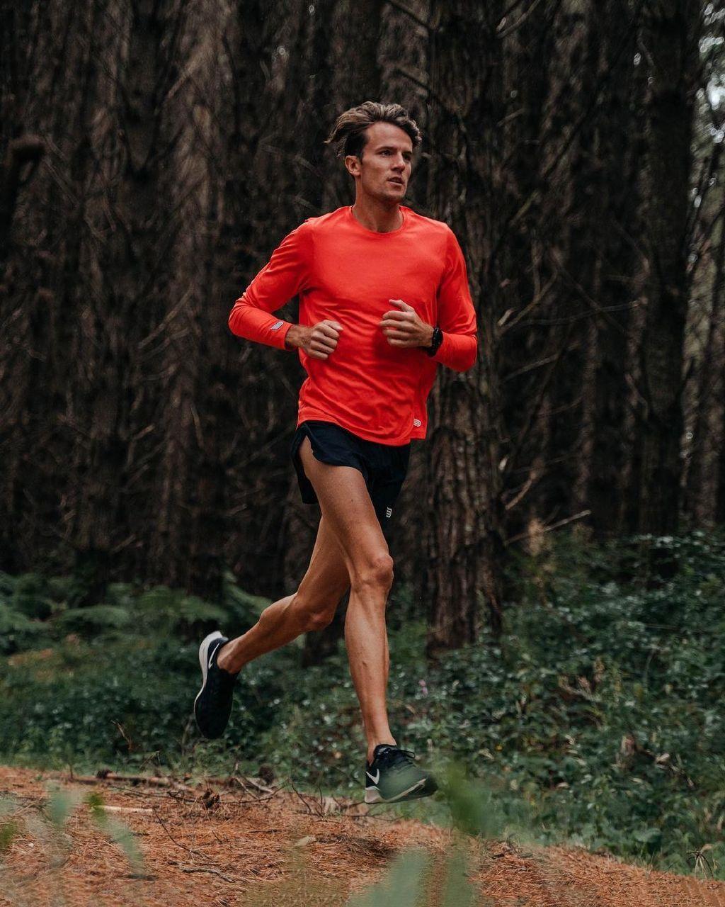 10公里怎么跑进40分真实视频,10公里怎样才能跑进45分钟内