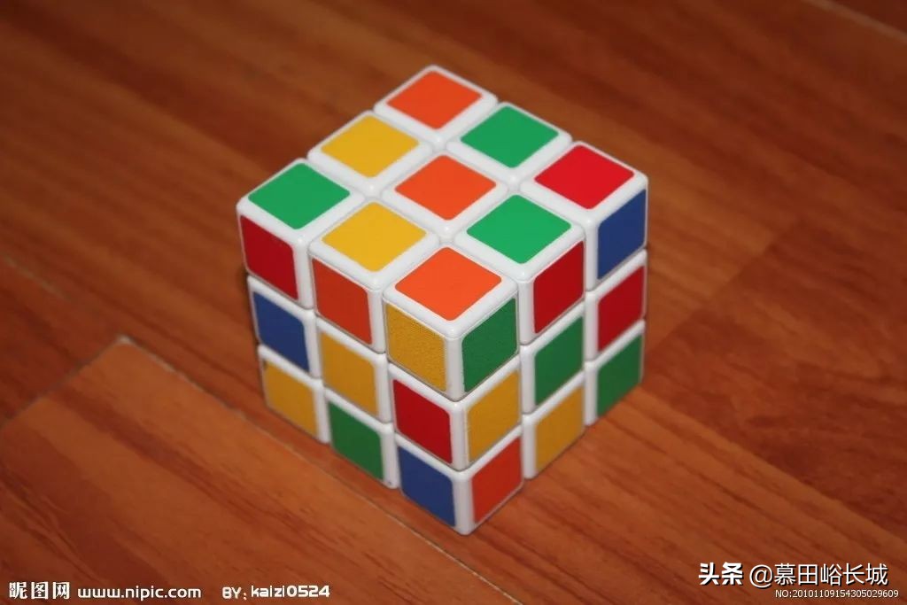 请给我一个魔方@慕田峪长城官方