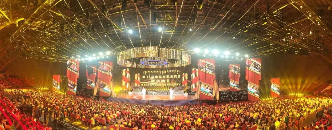 金鸡奖对比金马奖谁更有含金量,金马奖与金鸡百花奖