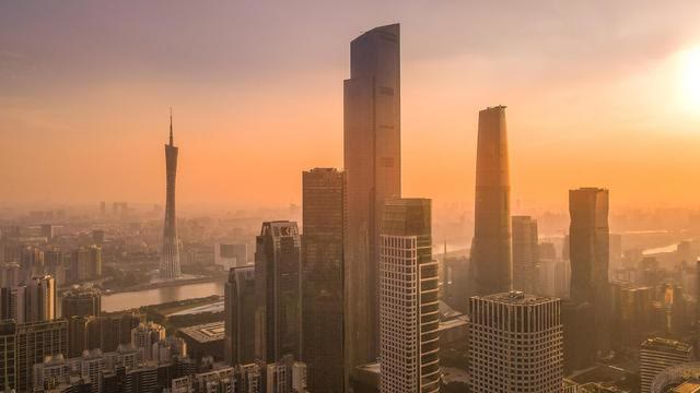 广州cbd震撼航拍,航拍广州琶洲cbd400多米高楼