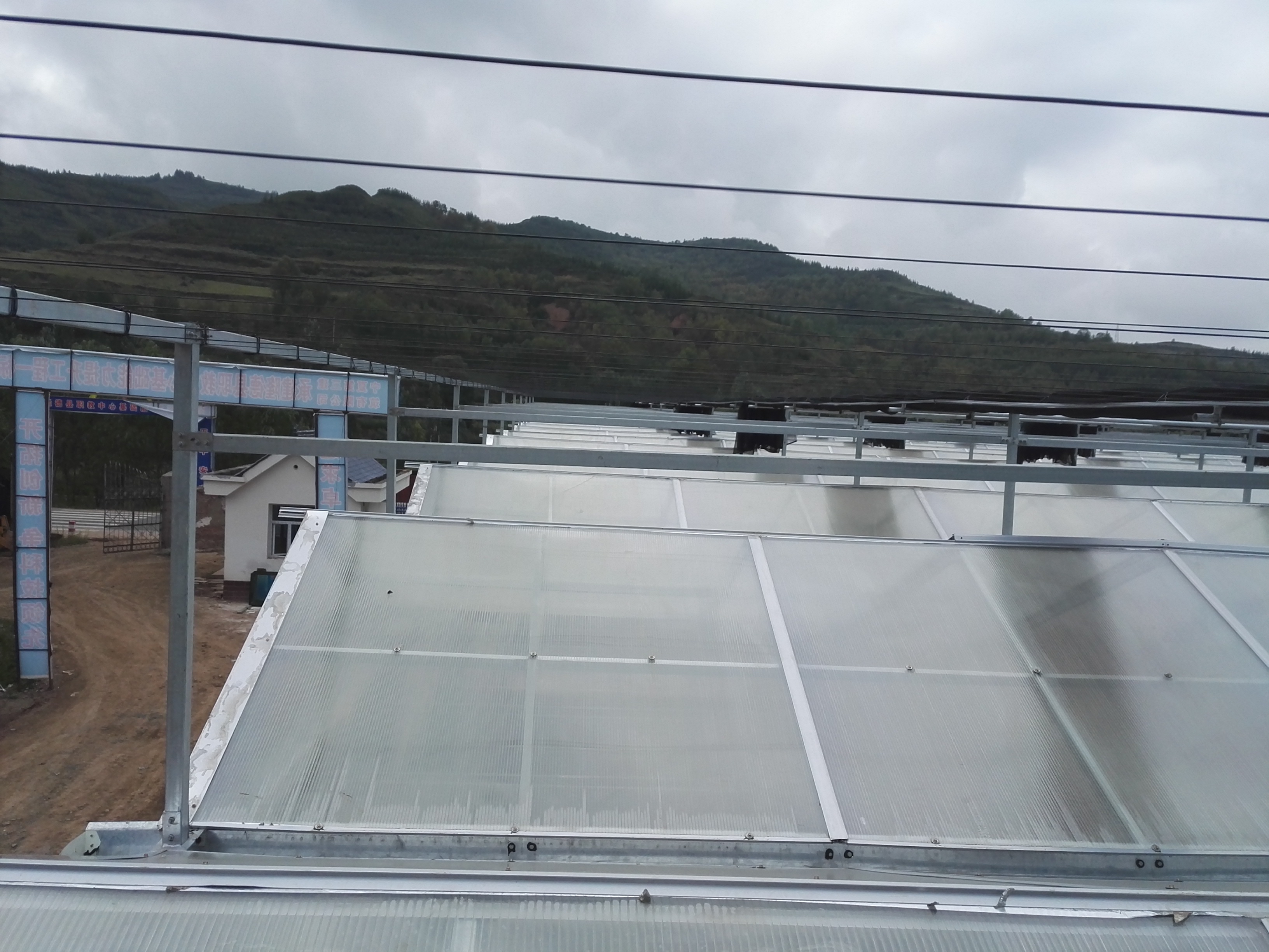 单栋温室大棚建设造价多少钱,连栋温室大棚造价多少钱一平