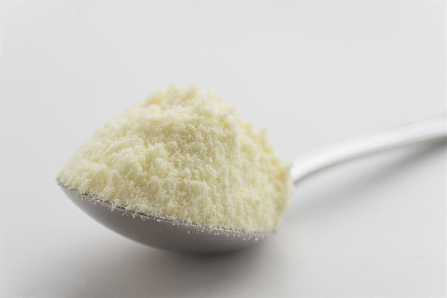 三岁宝宝喝三段奶粉选什么好,宝宝喝三段奶粉哪个性价比最好