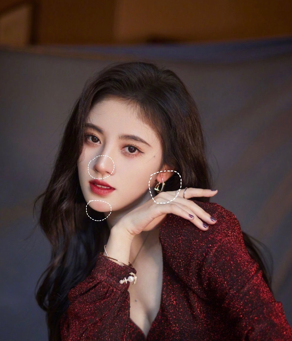 鞠婧祎同款浓颜系妆容教程,鞠婧祎同款港风妆容