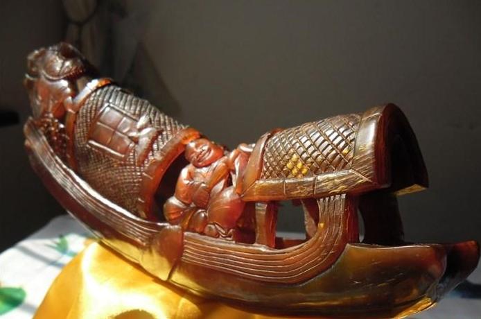 文玩界的一黑二红三白判多少年,文玩一红二黑三白别称