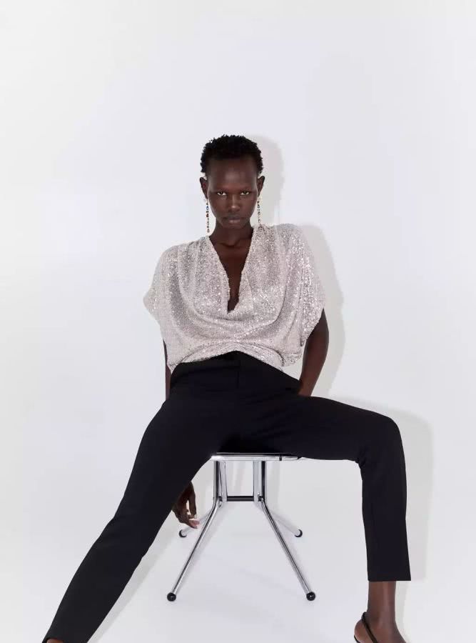 zara值得入手的连衣裙,zara新出的牛仔开叉连衣裙