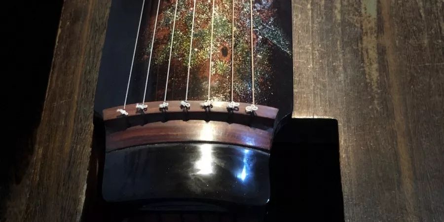 古琴琴弦保养用凡士林吗,古琴弦保养用甘油还是凡士林